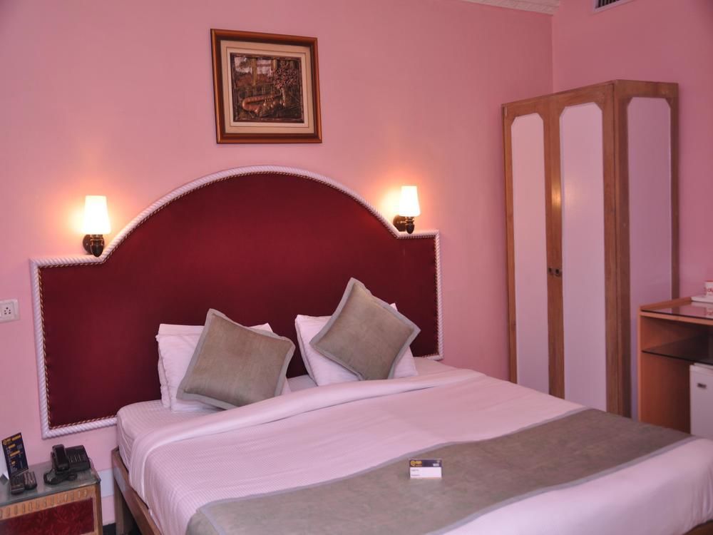Oyo Premium Railway Station Patna Hotel Patna  Eksteriør billede