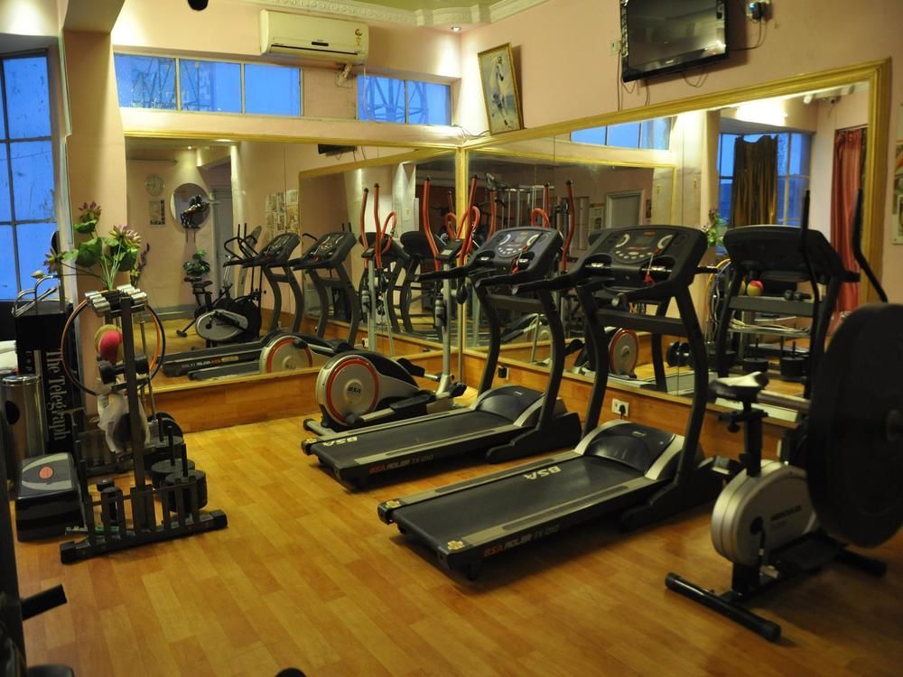 Oyo Premium Railway Station Patna Hotel Patna  Eksteriør billede